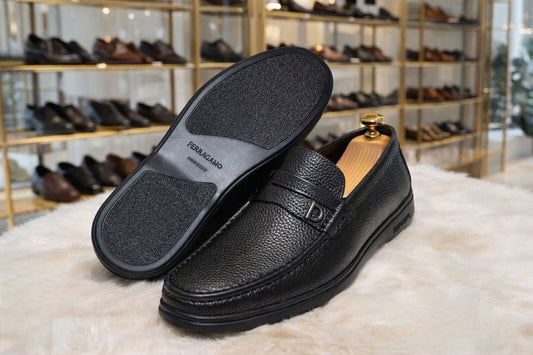 Chaussure Ferragamo cuire