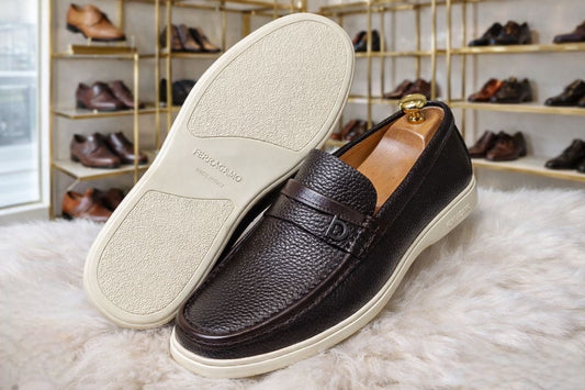 Chaussure Ferragamo cuire